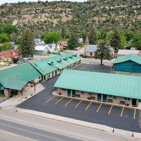 Dolores Mountain Inn Екстериор снимка